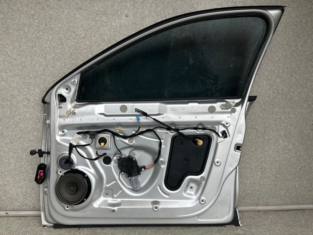 5C6 831 056 B | Двері передн. прав. VOLKSWAGEN JETTA USA 10-17 - Фото 8