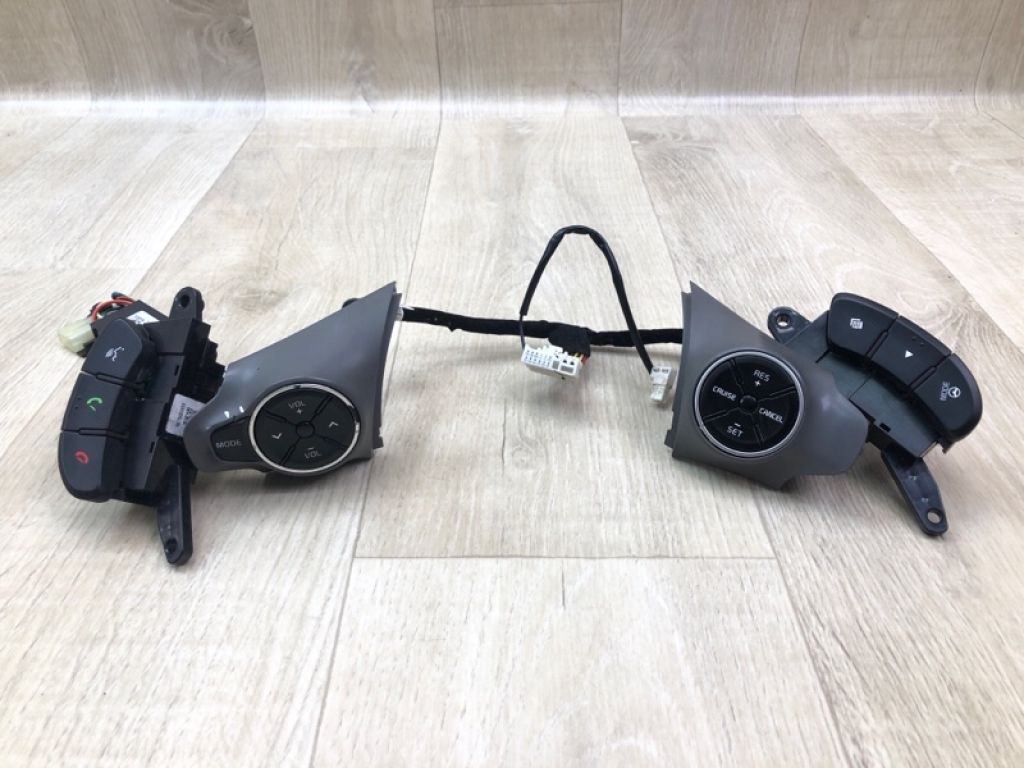 96700B2000GA6 | Кнопки на руль KIA SOUL PS 13-19