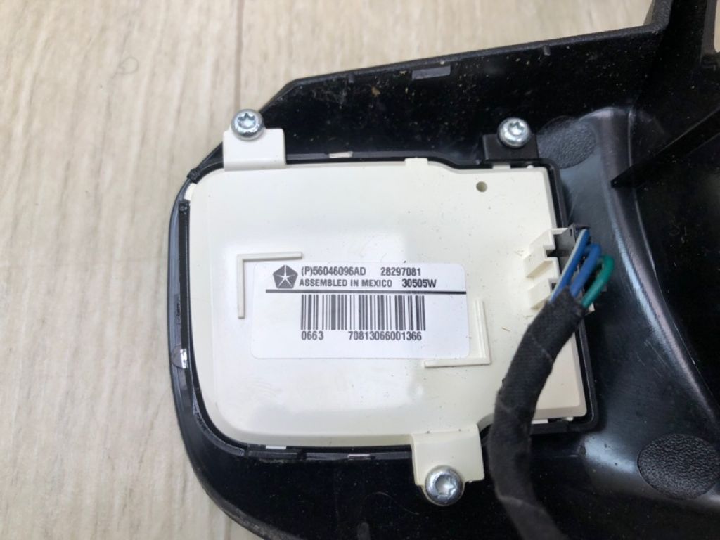 56046096AD | Кнопки руля JEEP COMPASS 06-16 - Фото 7