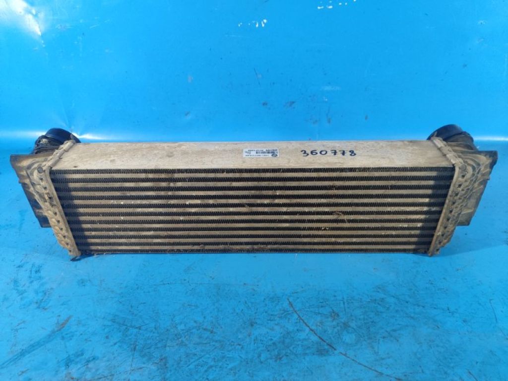 17517577115 | Радіатор інтеркулера BMW 5 SERIES (F10) 11-13