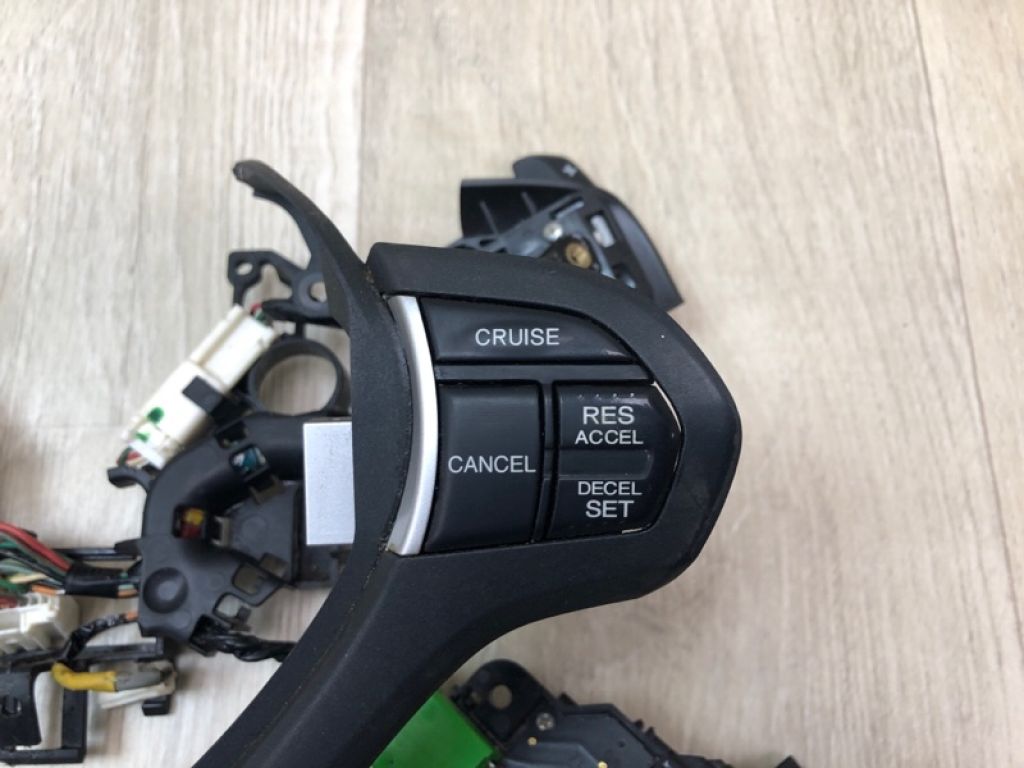 35880-TL2-A01 | Кнопки руля HONDA ACCORD CU8 / TSX 08-14 - Фото 5