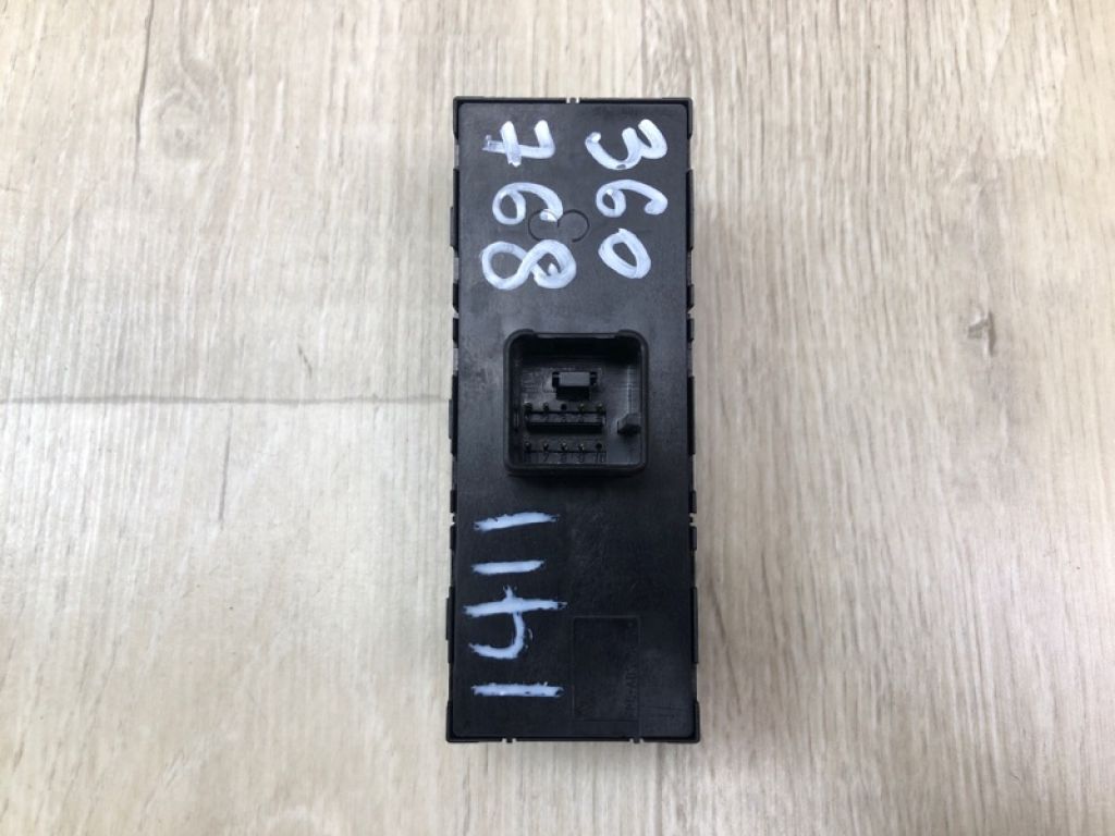 5K4959857AXSH | Блок керування склопідіймачами VOLKSWAGEN JETTA USA 10-17 - Фото 4