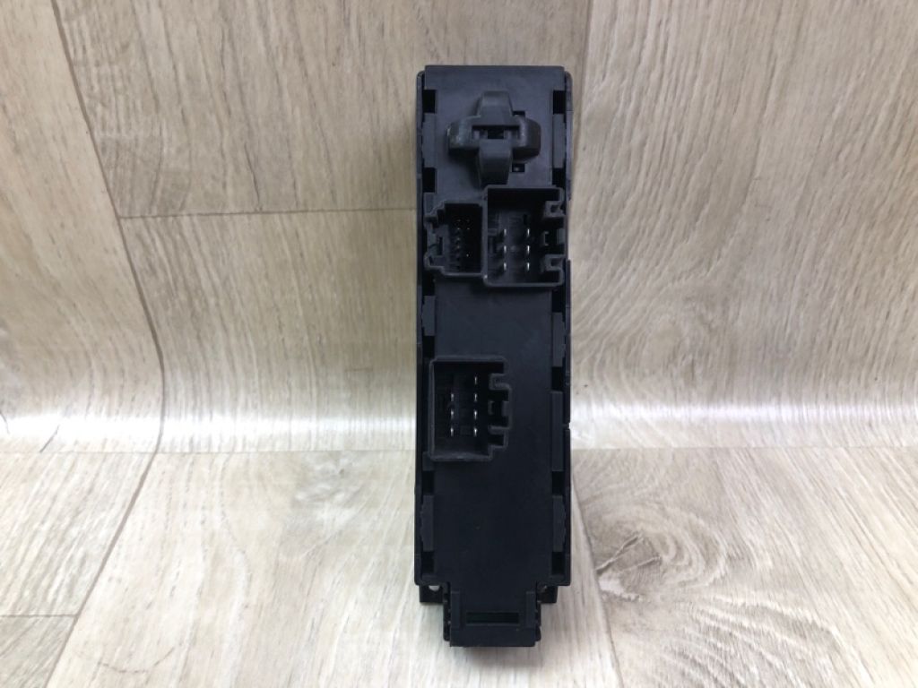 BM5Z-14529-H | Блок управления стеклоподъемниками FORD FOCUS 10-18 - Фото 4