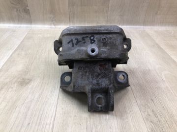 Подушка двигуна лів. MITSUBISHI OUTLANDER GF 12-