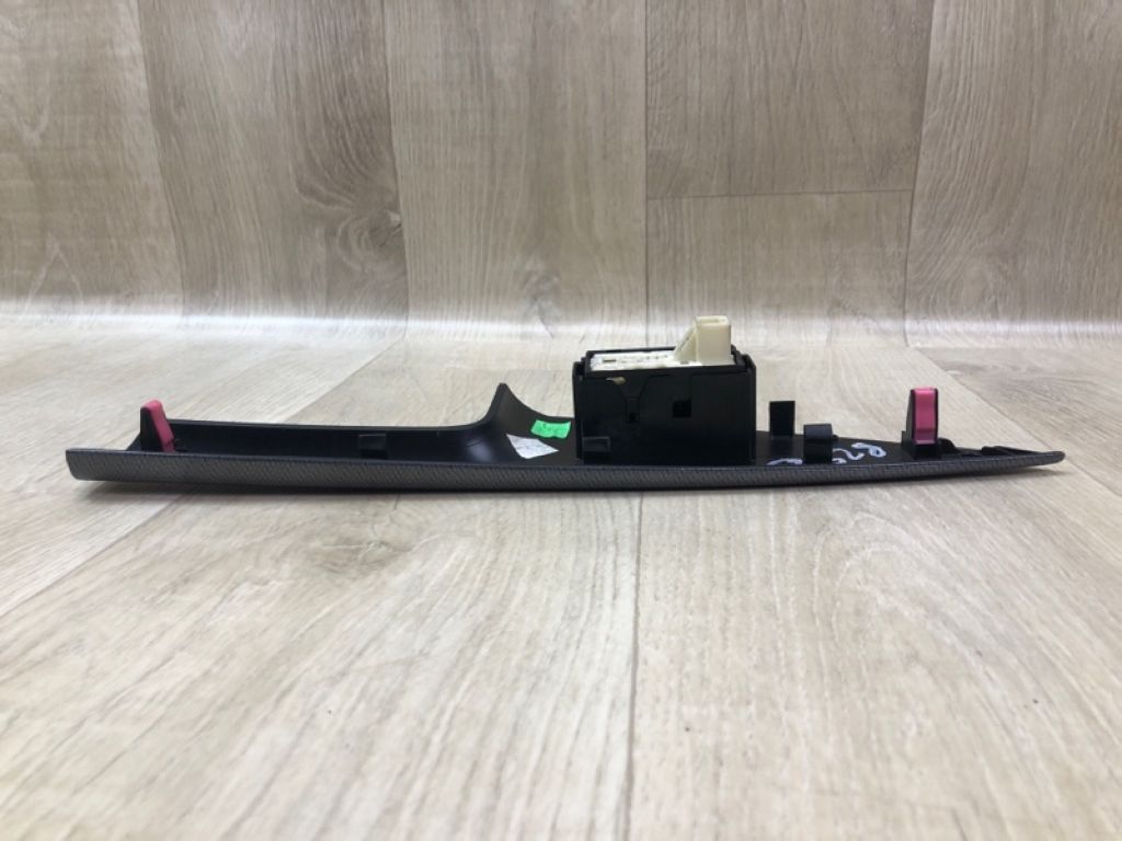 848100T010 | Кнопка стеклоподъемника задн. прав. TOYOTA VENZA 09-16 - Фото 4