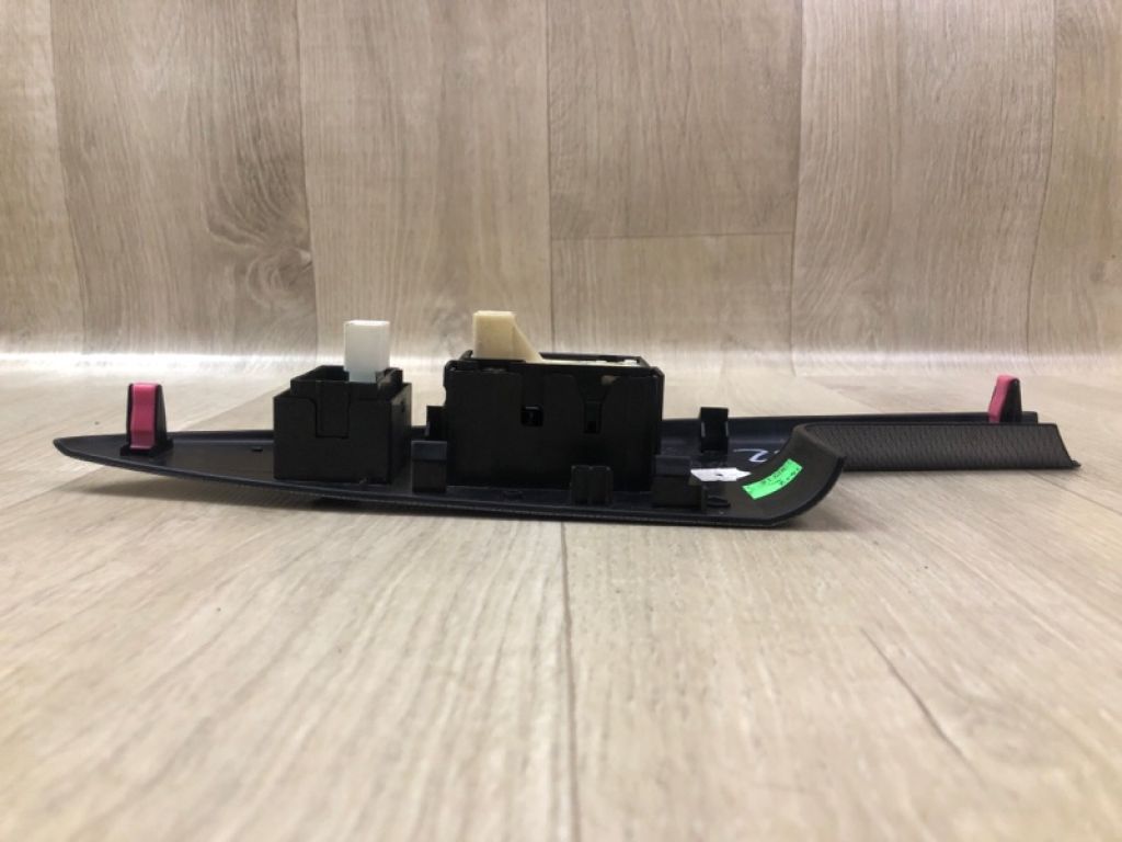 848100T010 | Кнопка склопідіймача передн. прав. TOYOTA VENZA 09-16 - Фото 4