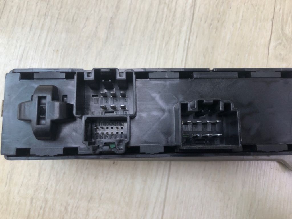 BM5T-14A132-AB | Блок керування склопідіймачами FORD ESCAPE 12-19 - Фото 5