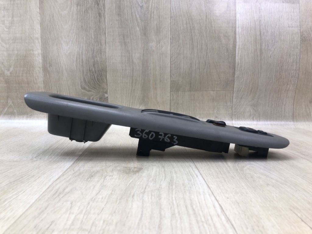 8482033170 | Блок керування склопідіймачами TOYOTA CAMRY 30 02-06 - Фото 4