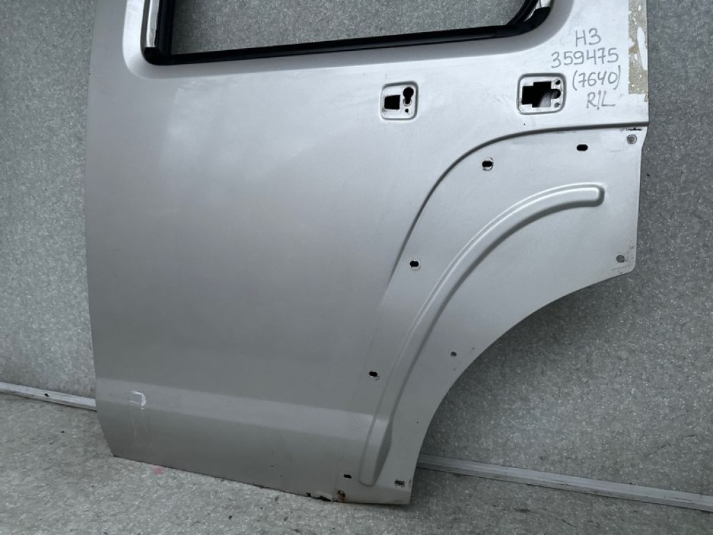 15934099 | Дверь задн. лев. HUMMER H3 05-10 - Фото 4