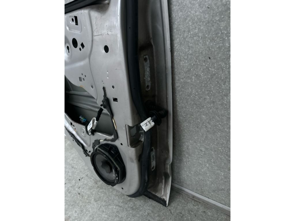 15934099 | Дверь задн. лев. HUMMER H3 05-10 - Фото 7