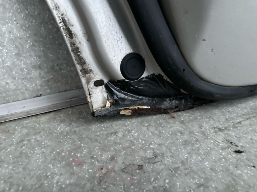 15934099 | Дверь задн. лев. HUMMER H3 05-10 - Фото 9