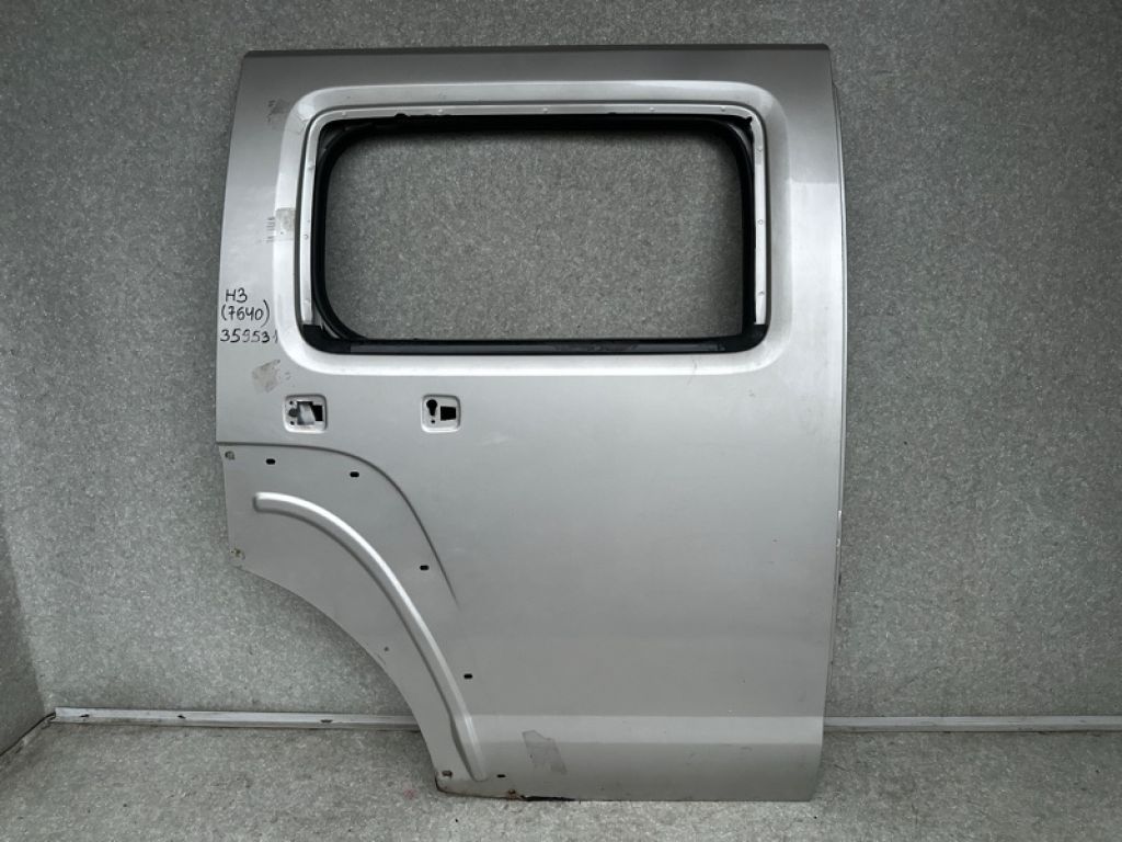 15934100 | Дверь задн. прав. HUMMER H3 05-10