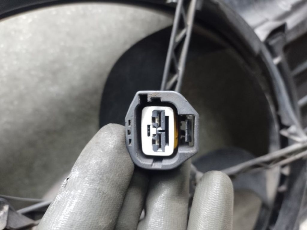 CV6Z-8C607-Q | Диффузор вентилятора основного радиатора FORD ESCAPE 12-19 - Фото 5