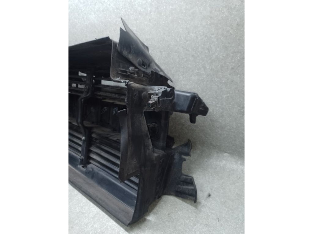 CJ5Z-8475-C | Жалюзи радиатора FORD ESCAPE 12-19 - Фото 4