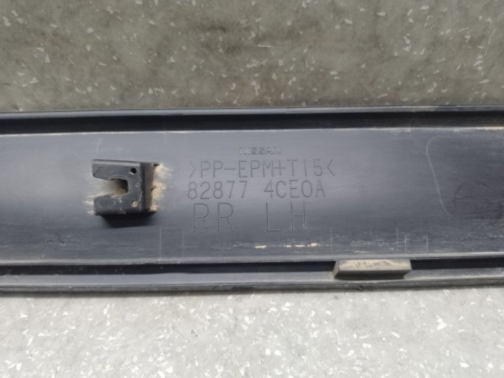 Молдинг двери задн. лев. NISSAN X-TRAIL/ROGUE T32 13-20 - Фото 3