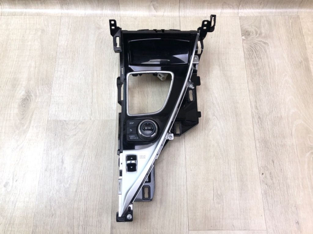 283954GA0A | Консоль центральна INFINITI Q50 15-20