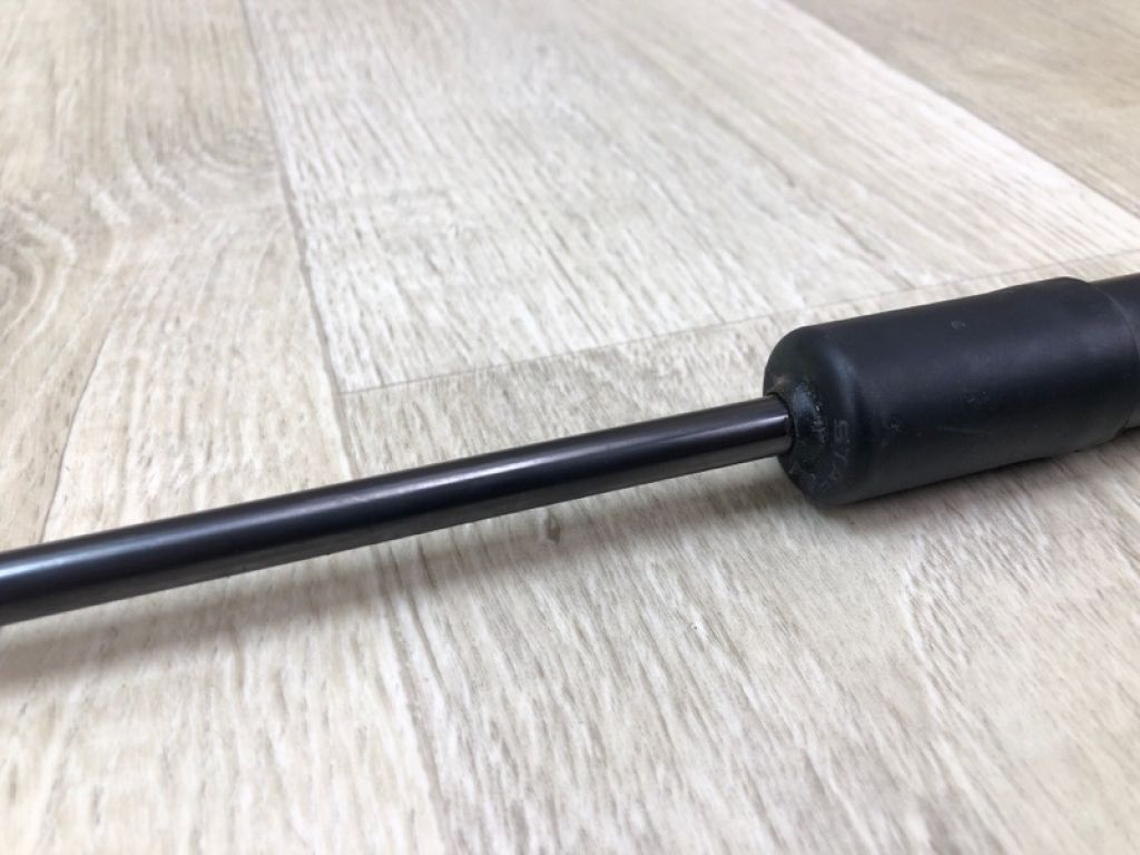 5NA827550B | Амортизатор кришки багажника VOLKSWAGEN TIGUAN 16-23 - Фото 3