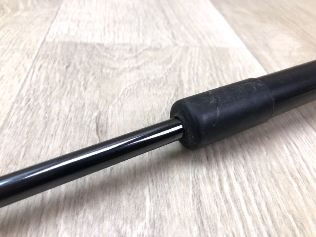 GJ5Z-78406A11-A | Амортизатор крышки багажника лев. FORD ESCAPE 12-19 - Фото 3