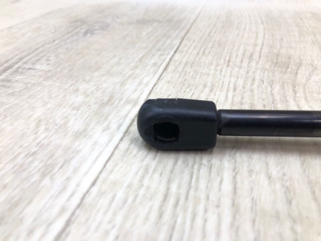 GJ5Z-78406A10-A | Амортизатор крышки багажника прав. FORD ESCAPE 12-19 - Фото 2