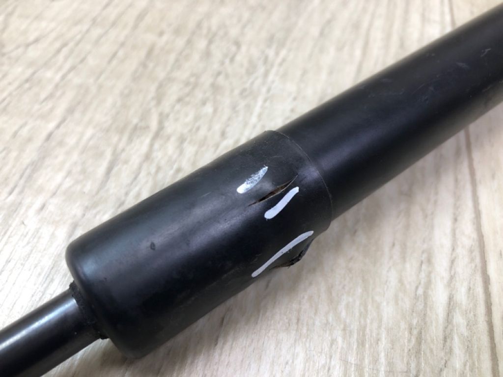 GJ5Z-78406A10-A | Амортизатор крышки багажника прав. FORD ESCAPE 12-19 - Фото 8