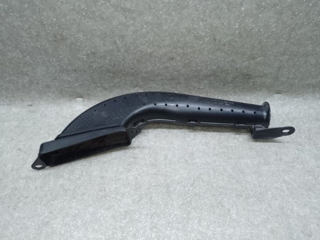 CV6Z-9A624-E | Повітрозабірник FORD ESCAPE 12-19