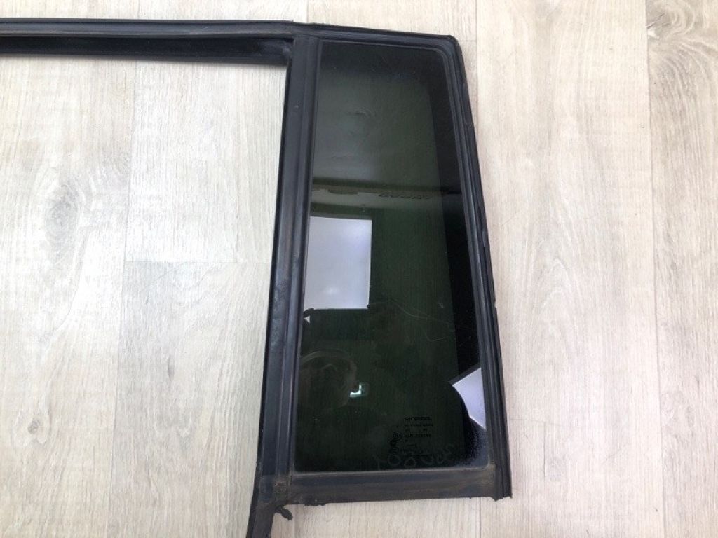 5160 065AH | Скло дверей глухе задн. лів. JEEP COMPASS 06-16 - Фото 2