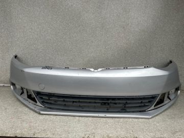 Бампер передній VOLKSWAGEN JETTA USA 10-17