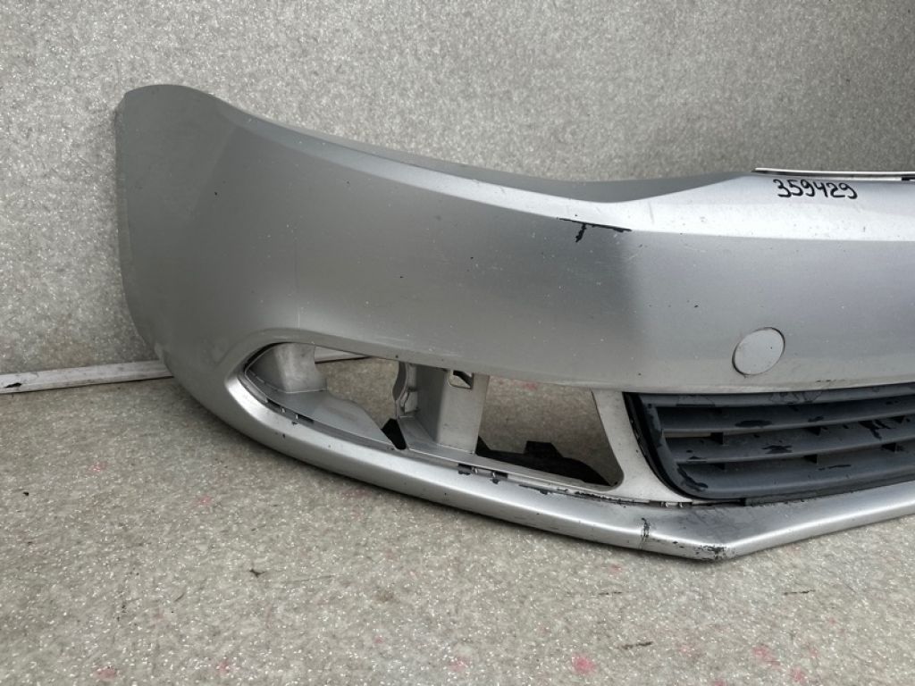 5C6 807 217 GRU | Бампер передній VOLKSWAGEN JETTA USA 10-17 - Фото 4