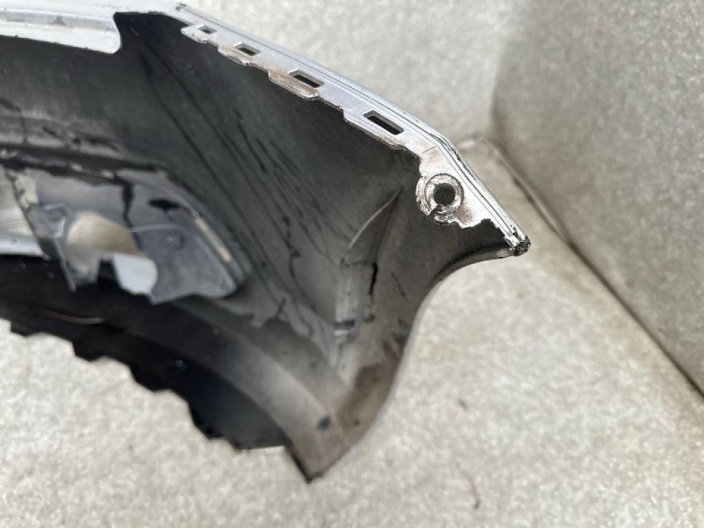 5C6 807 217 GRU | Бампер передній VOLKSWAGEN JETTA USA 10-17 - Фото 9