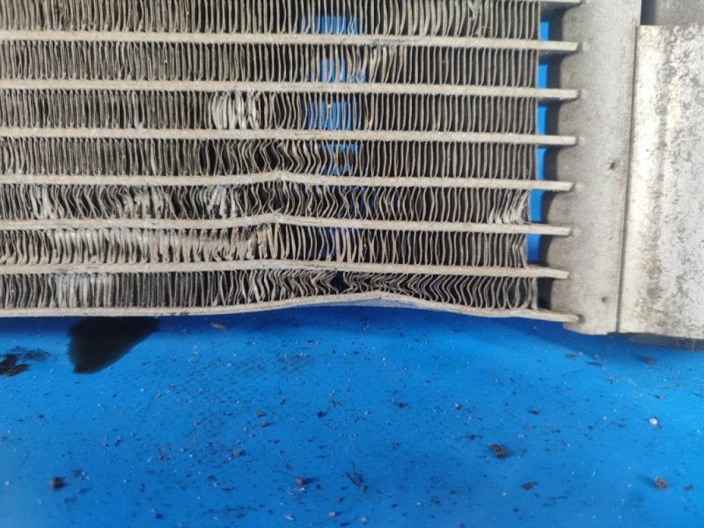 F1FZ-19712-D | Радиатор кондиционера FORD FOCUS 10-18 - Фото 4