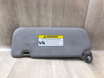 Козирок сонцезахисний прав. KIA FORTE YD 12-