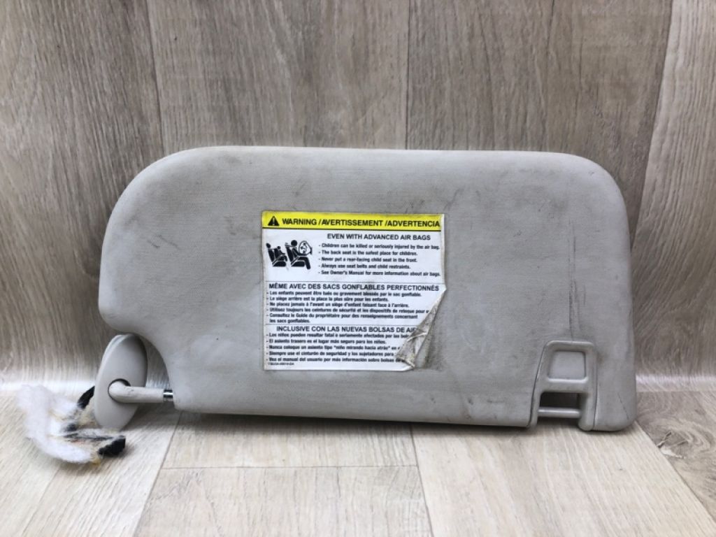 F1EZ-5804105-BA | Козырек солнцезащитный лев. FORD FOCUS 10-18