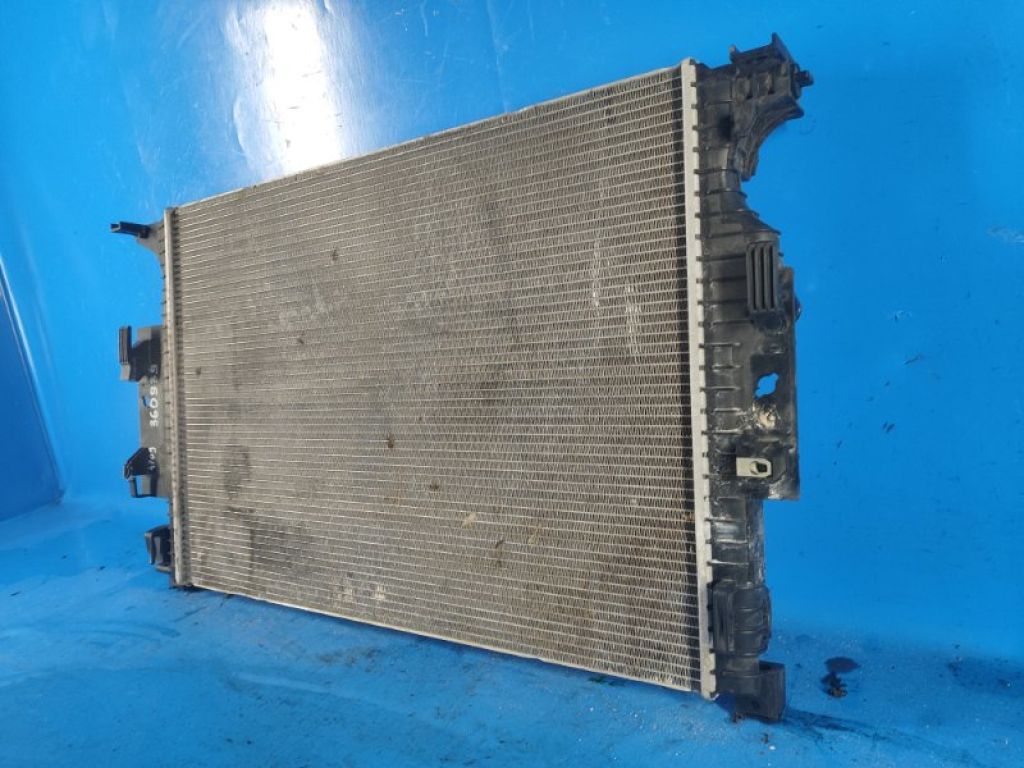 EJ7Z-8005-C | Радиатор основной FORD ESCAPE 12-19 - Фото 2