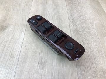 Блок керування склопідіймачами SUZUKI GRAND VITARA XL-7 01-06