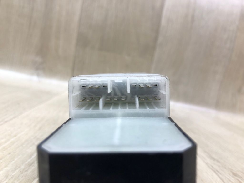 37990-52J20-R9S | Блок управления стеклоподъемниками SUZUKI GRAND VITARA XL-7 01-06 - Фото 5