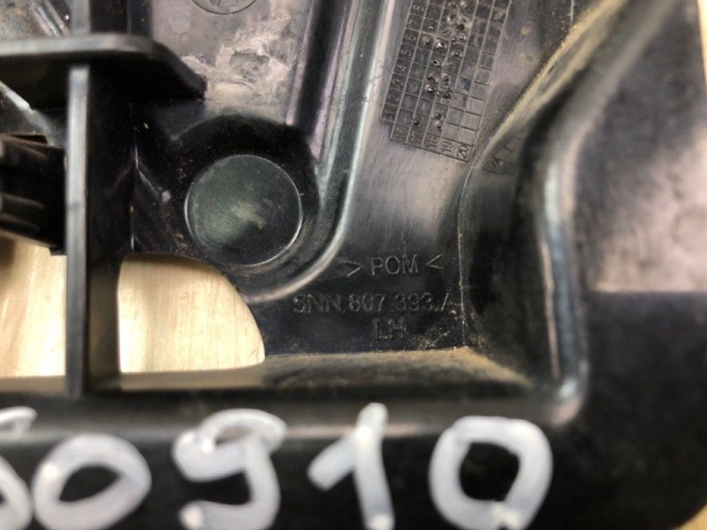 5NN807393A | Кронштейн заднего бампера лев. VOLKSWAGEN TIGUAN 16-23 - Фото 6