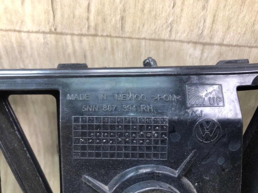 5NN807394 | Кронштейн заднего бампера прав. VOLKSWAGEN TIGUAN 16-23 - Фото 4