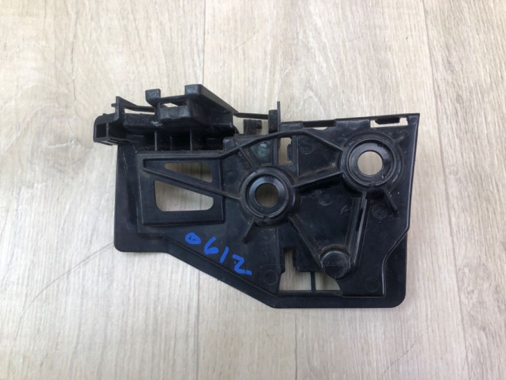 5NN807394A | Кронштейн заднего бампера прав. VOLKSWAGEN TIGUAN 16-23 - Фото 2