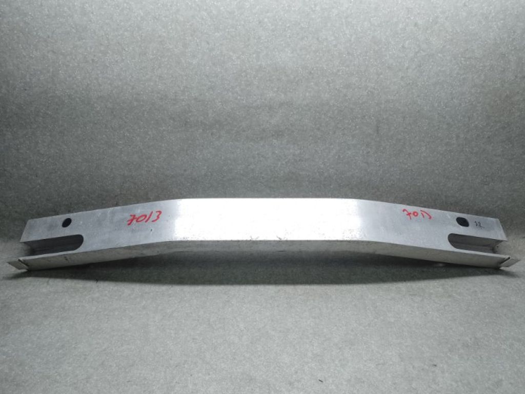 850303NA1A | Підсилювач заднього бампера NISSAN LEAF 10-17