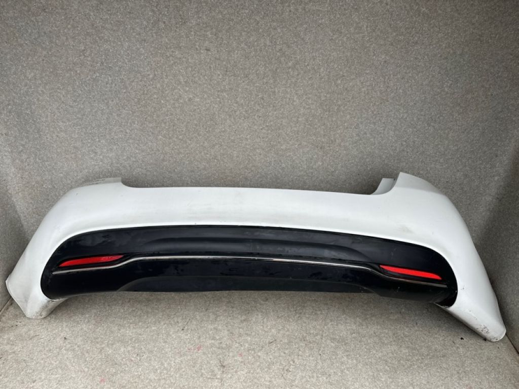 1UW74 TZZAD | Бампер задний CHRYSLER 200 14-16 - Фото 2