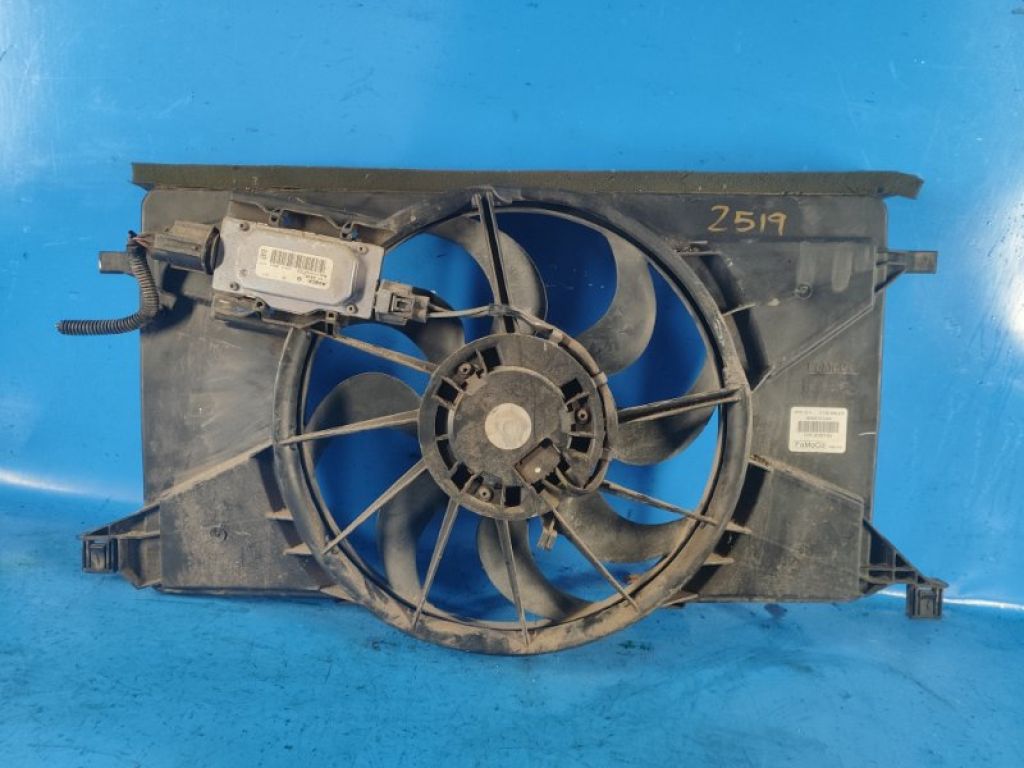 CV6Z-8C607-R | Диффузор вентилятора основного радиатора FORD FOCUS 10-18