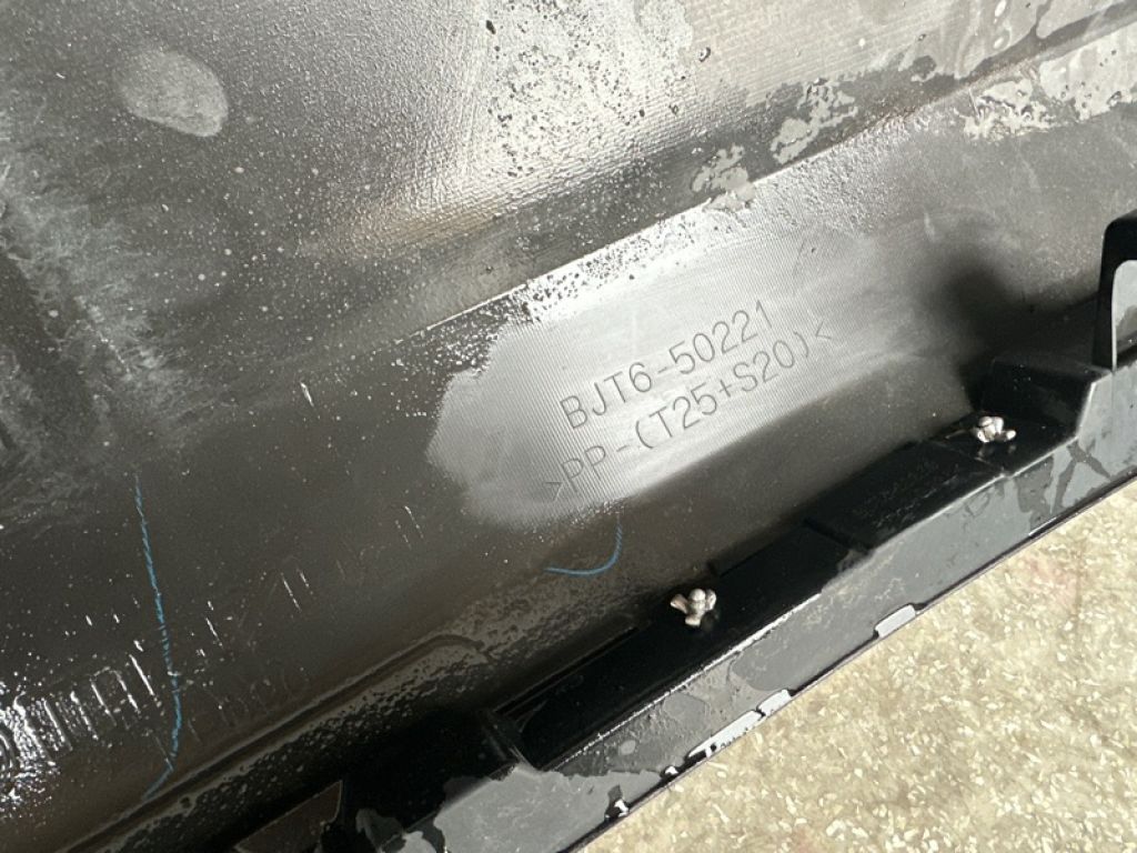 BJT6-50-221A-BB | Бампер задний MAZDA 3 BM 13-19 - Фото 9