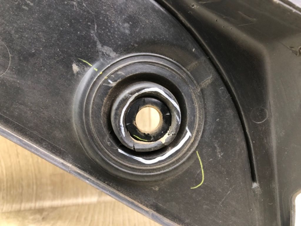 84069461 | Пластик под лобовое стекло / Жабо CHEVROLET CRUZE 15- - Фото 16