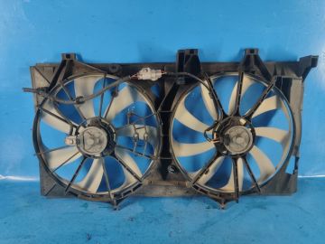 Дифузор вентилятора основного радіатора TOYOTA CAMRY 55 14-17