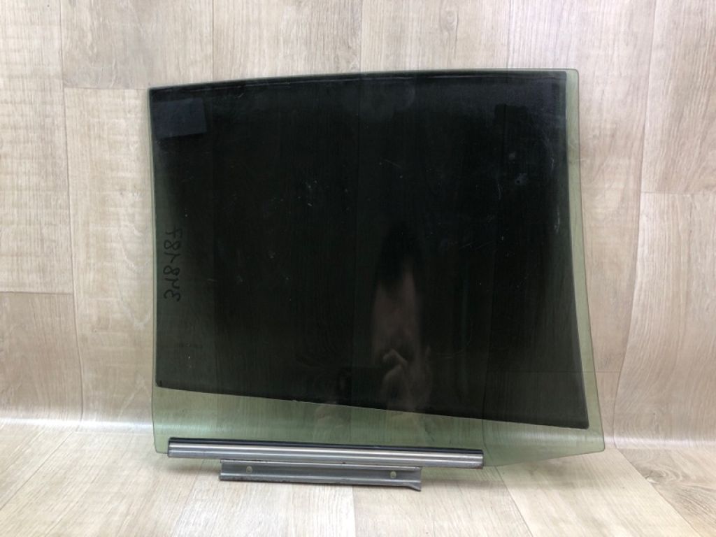 6811476010 | Скло дверей задн. лів. LEXUS CT200 11-17 - Фото 2