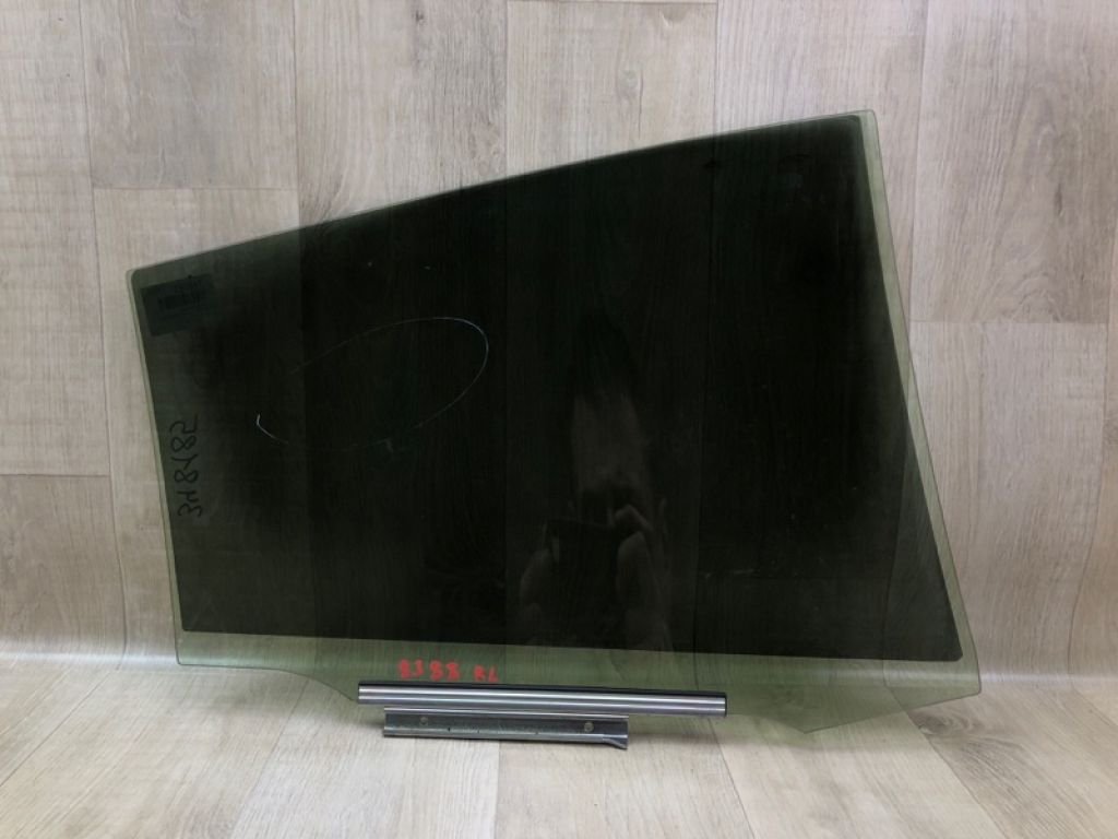 6811447100 | Скло дверей задн. лів. TOYOTA PRIUS 16- - Фото 2