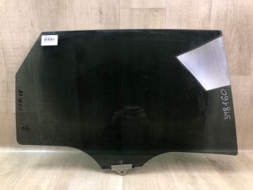 Скло дверей задн. прав. KIA SORENTO UM 14-