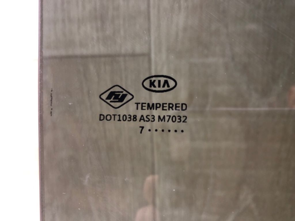 83420-C5010 | Скло дверей задн. прав. KIA SORENTO UM 14- - Фото 4