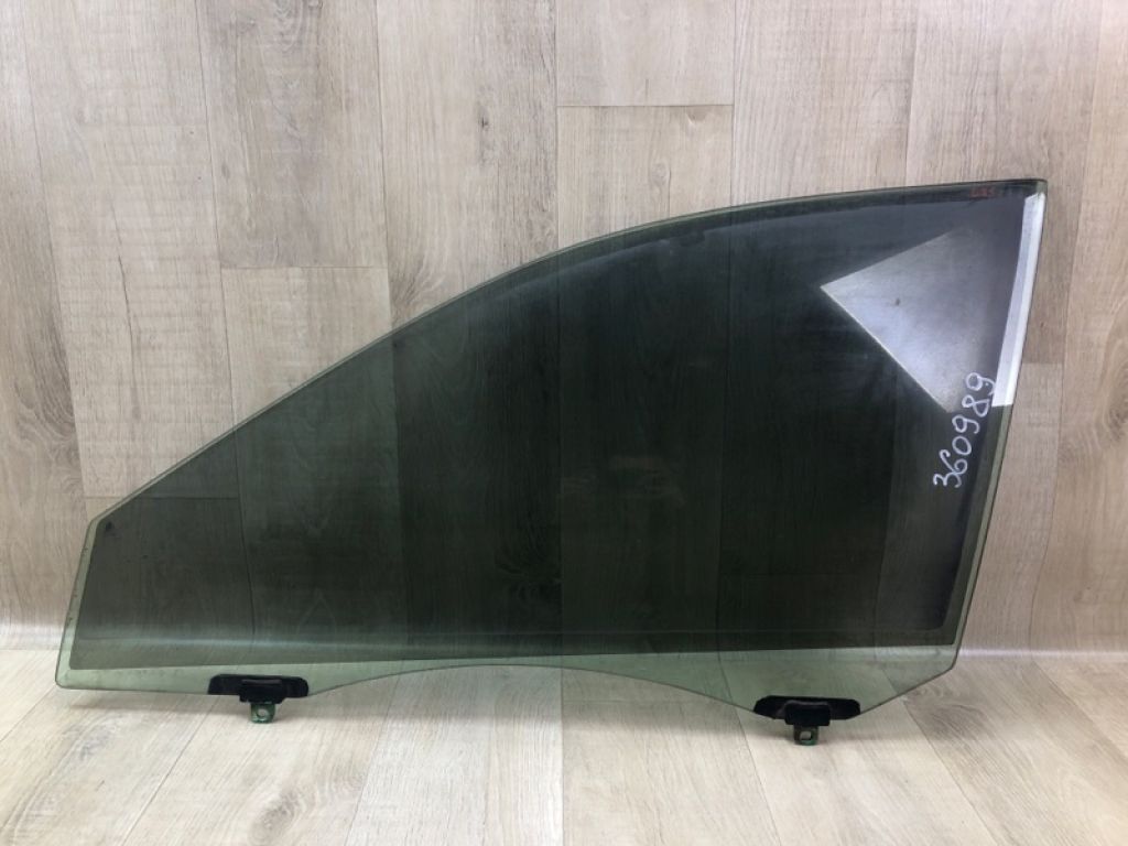 6810233070 | Скло дверей передн. лів. TOYOTA CAMRY 30 02-06