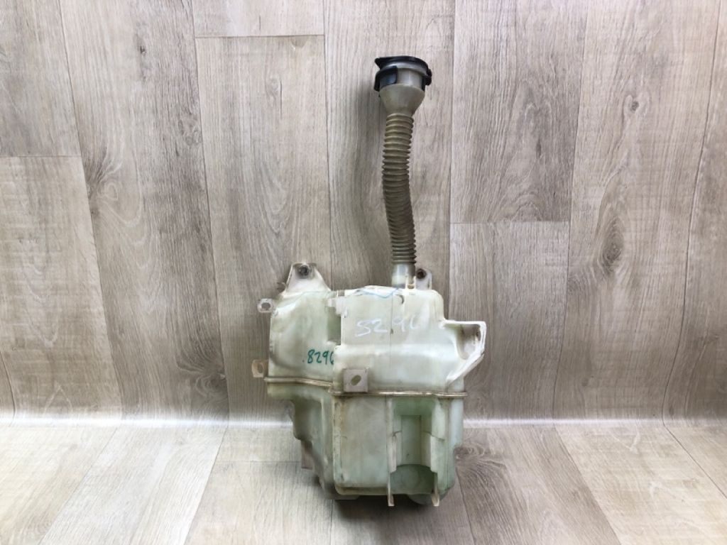 853150T010 | Бачок омивача TOYOTA VENZA 09-16